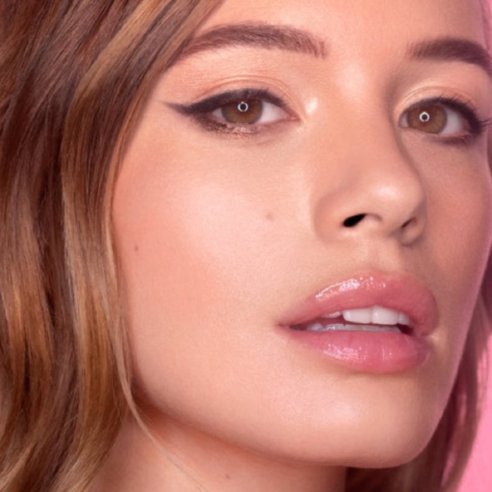 Dewy Skin Vitamin C Glass Glow Primer - Picture 3 of 4